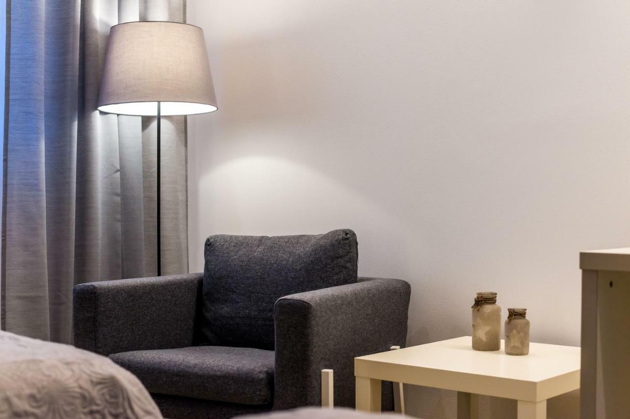 Rooms4u Hotel