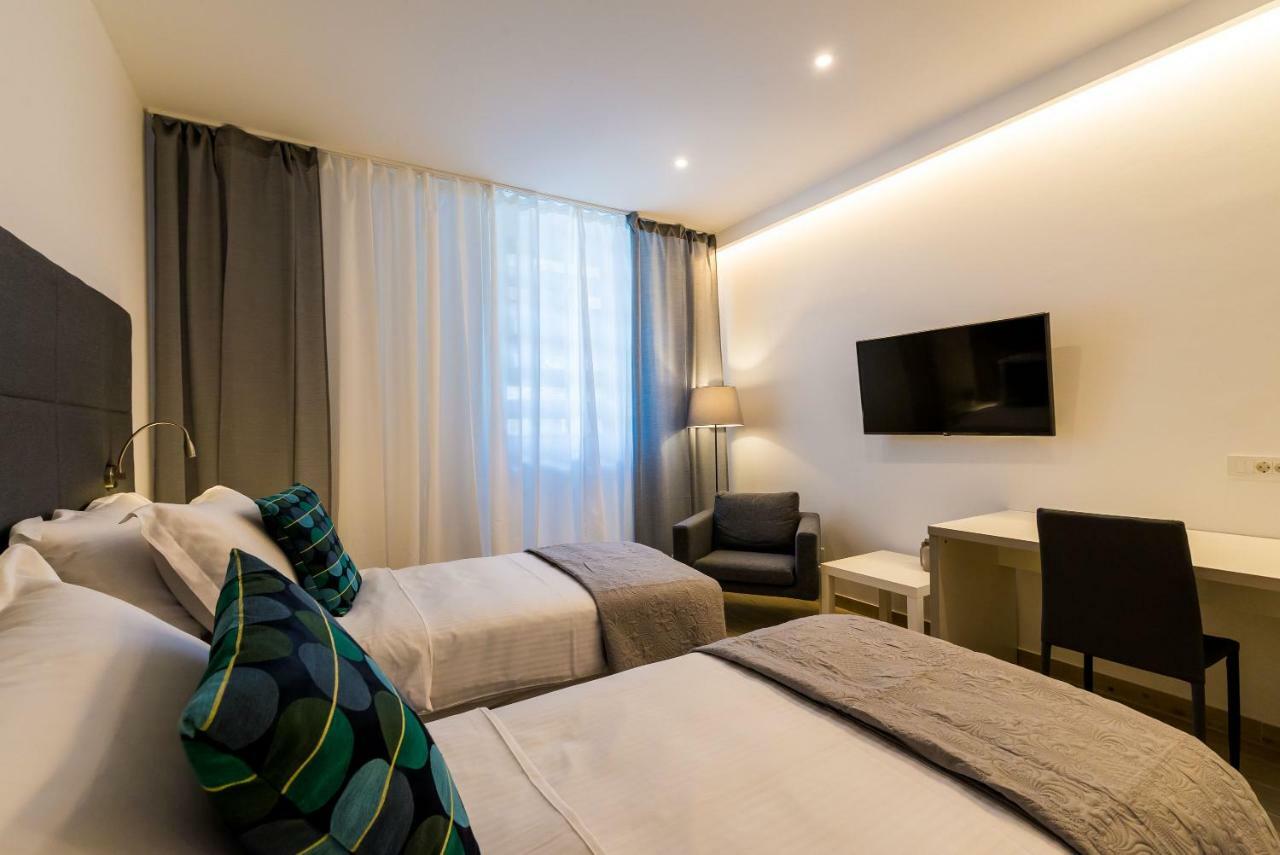 Rooms4u