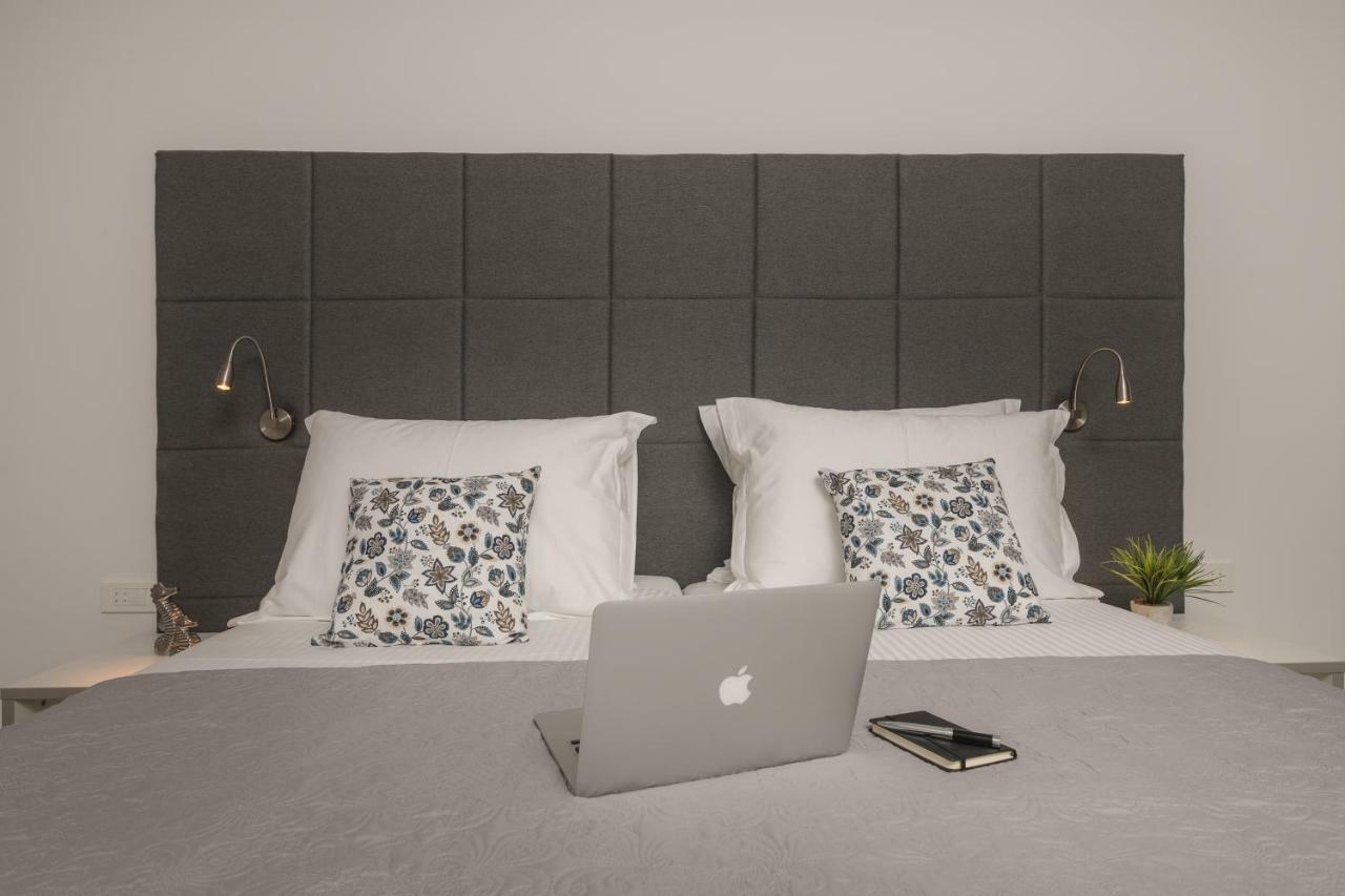 Rooms4u 4*